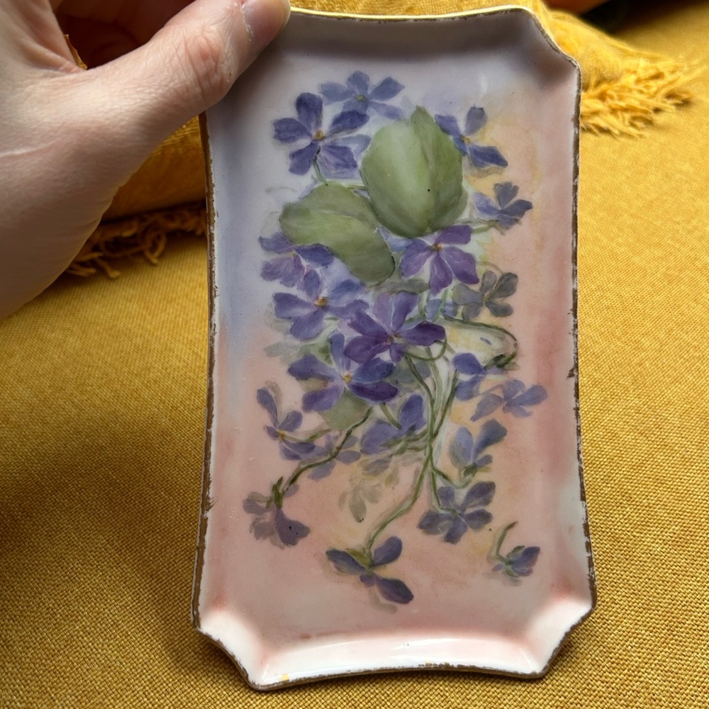 Antique 1800s William Guerin W.G. & Co. Limoges, France Hand-Painted Violet Dish - Picture 5 of 9